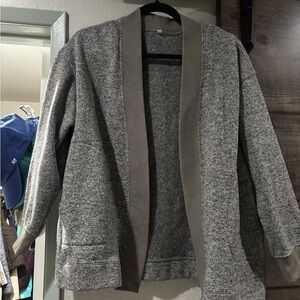 Uniqlo Gray Open-Front Cardigan